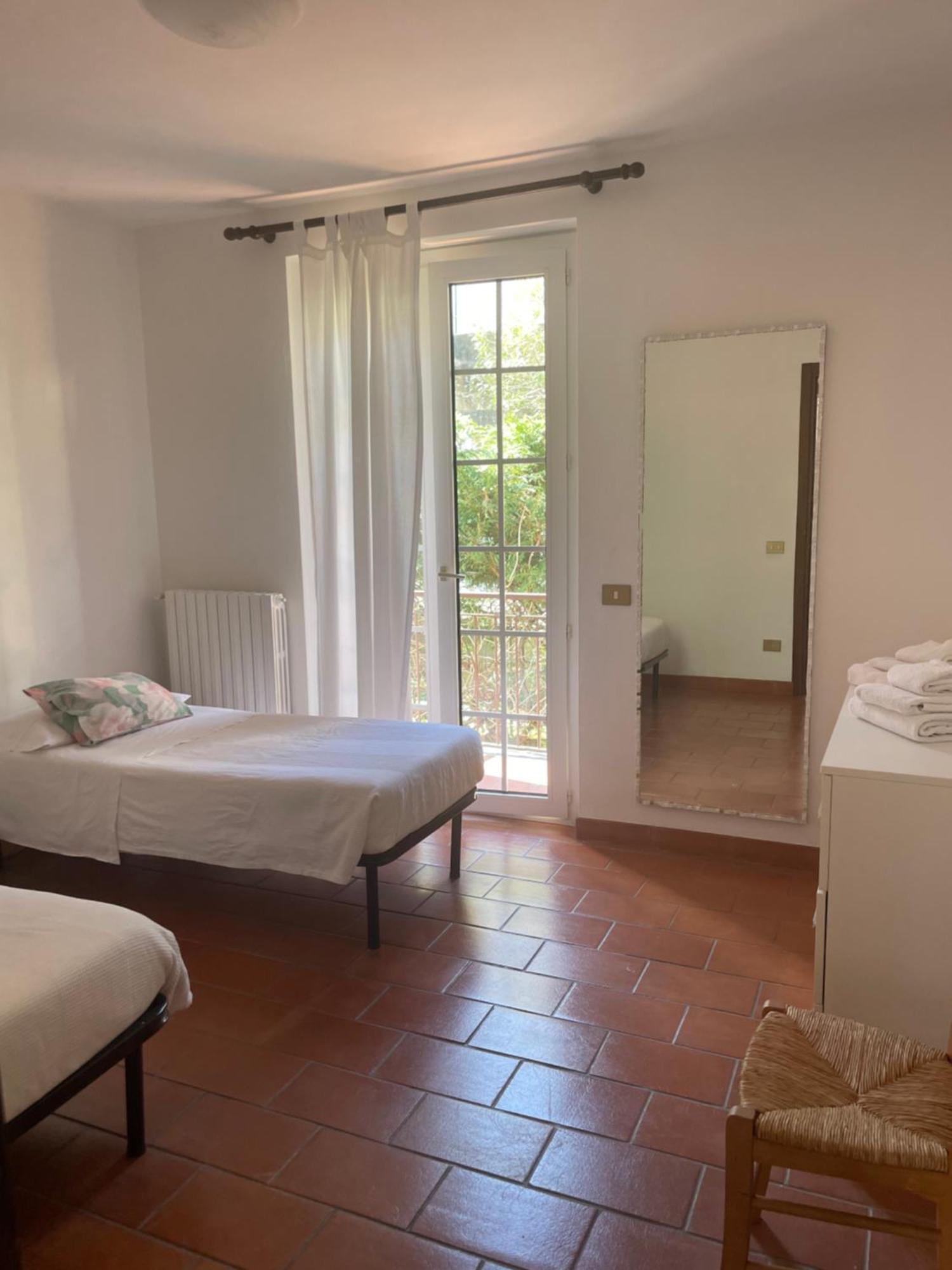 Mary Rose Apartments Oliveto Lario Bagian luar foto